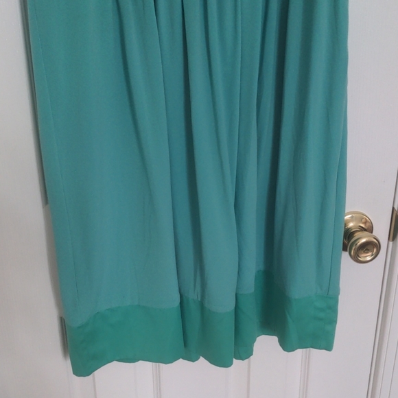 Max and Cleo Teal Dress - 10 - Picture 3 of 6